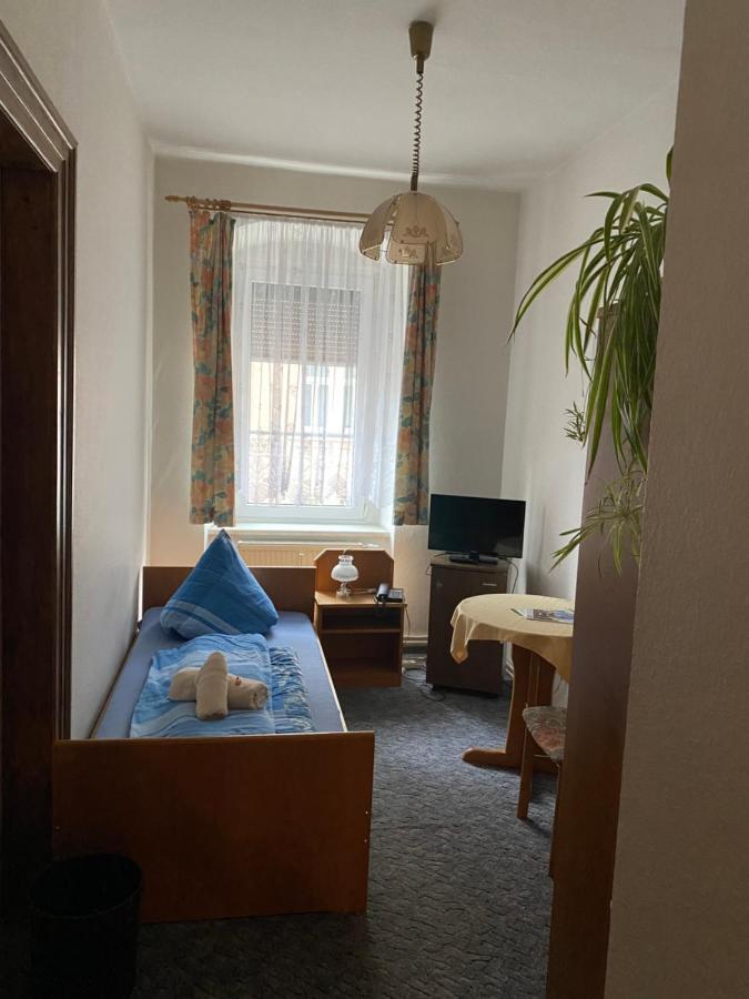 Hotel Stadt Leipzig Rosswein Bagian luar foto